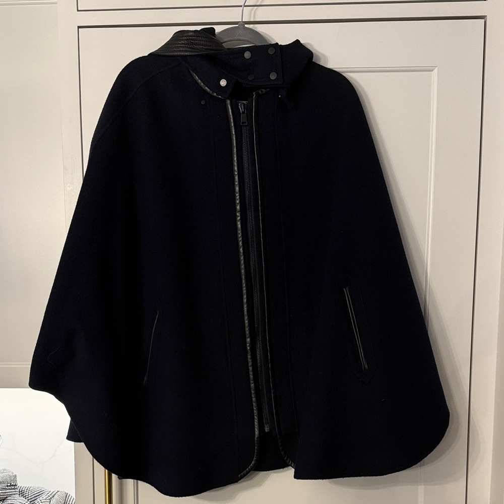 Vince Navy / Black Hooded Wool Cape